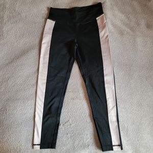 DKNY || cropped sports leggings